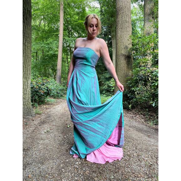 Evening gown in scarab green, floor length and strapless, size L - Picture 1 of 8